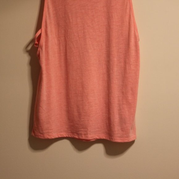 Old Navy Pink Activewear Tank Top - Picture 3 of 6